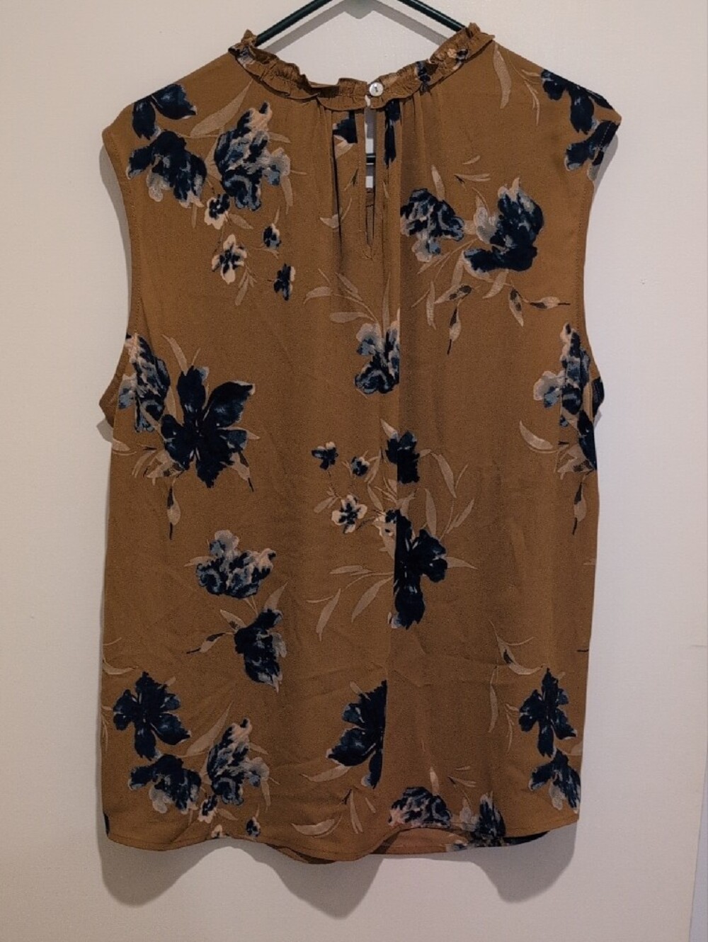 Daniel Rainn Mustard Floral Ruffle-Neck Sleeveless Blouse - Picture 4 of 4